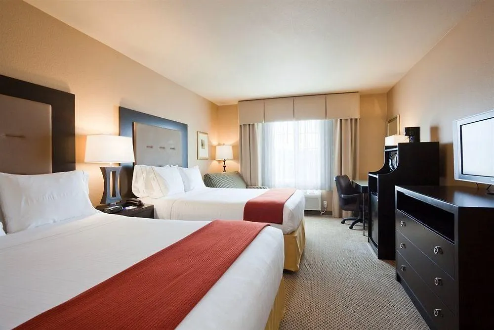 Holiday Inn Express & Suites St Louis Airport By Ihg Woodson Terrace Hotel